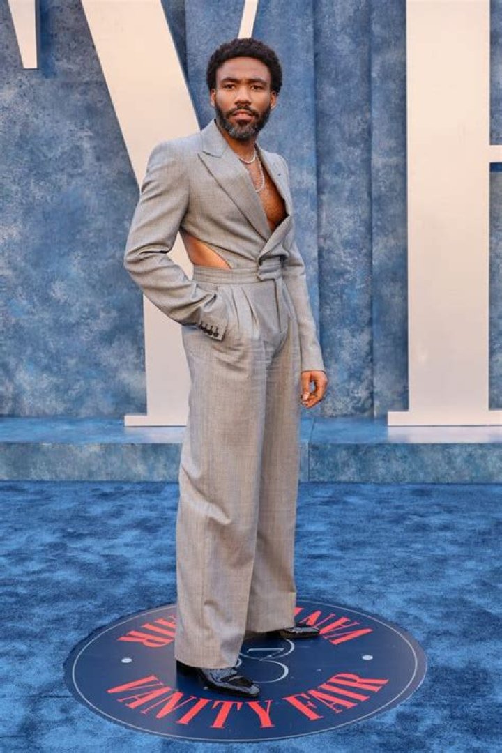 Did Donald Glover Dress As Teddy Perkins From “Atlanta” At The Emmy Awards?