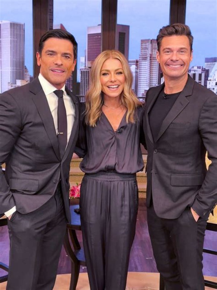 Did Kelly Ripa Quit Live And Is She Leaving? Absence Arises Rumors Again