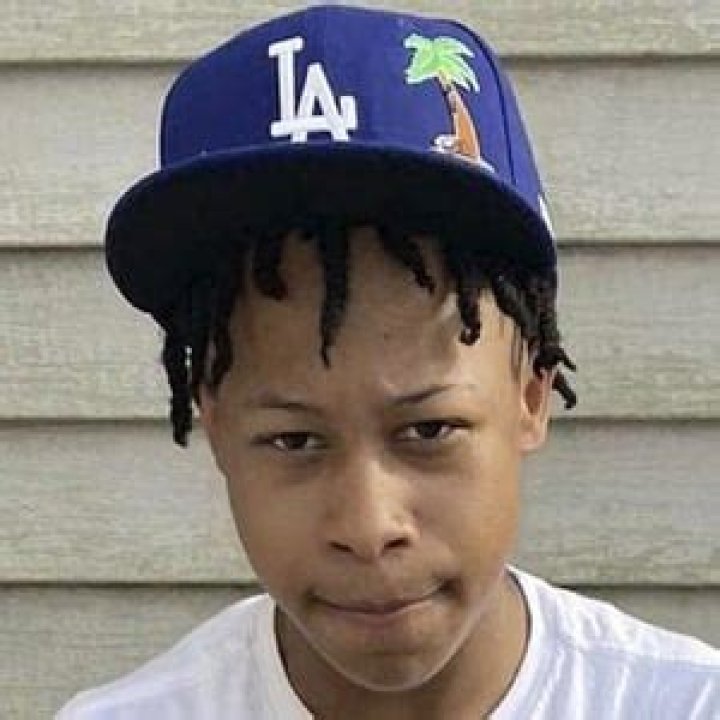 Donj 3205 (YouTube Star) - Age, Birthday, Bio, Facts, Family, Net Worth, Height & More