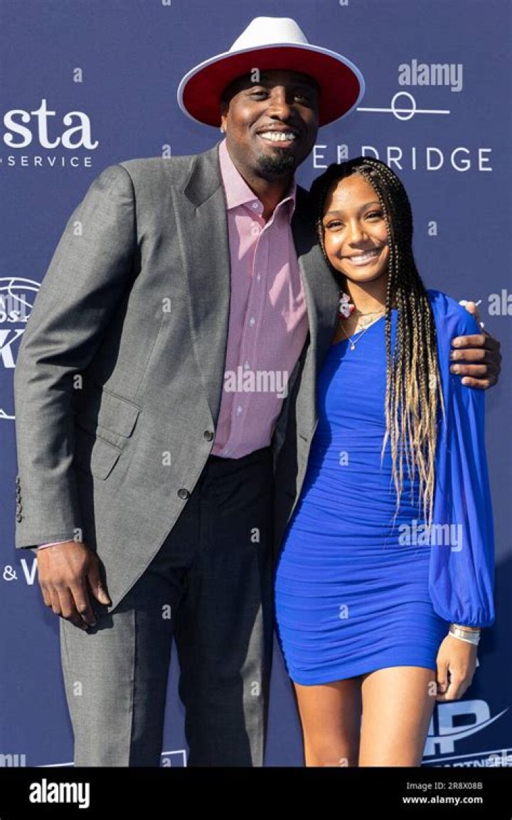 Dontrelle Willis Biography, Age, Height, Wife, Net Worth, Family