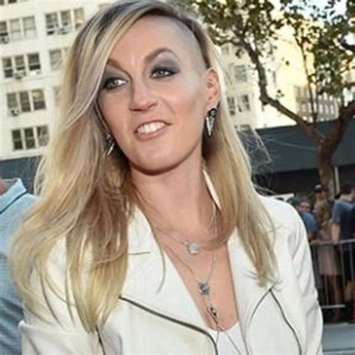 Dylan Meyer (Screenwriter) - Age, Birthday, Bio, Facts, Family, Net Worth, Height & More