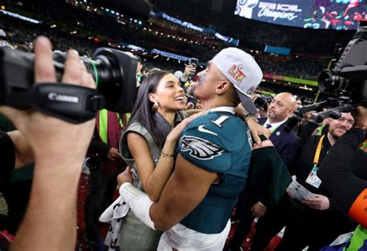 Eagles Quarterback Jalen Hurts Announces His Engagement to Girlfriend