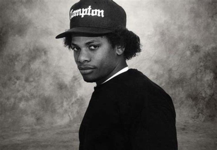 Eazy-E (Rapper) - Age, Birthday, Bio, Facts, Family, Net Worth, Height & More