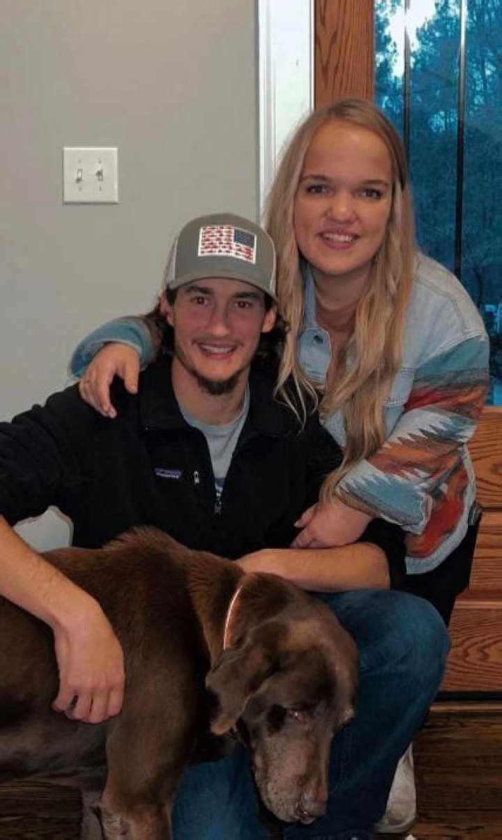 Elizabeth Johnston Birthday, Age, Wiki, Height, Boyfriend, Baby, Family, Net Worth, BIO