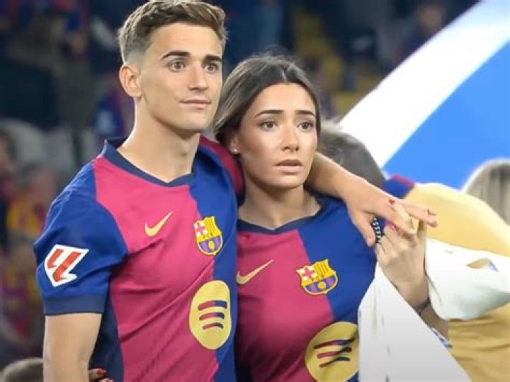 Elizabeth Pelayo (Instagram Star) - Age, Birthday, Bio, Facts, Family, Net Worth, Height & More