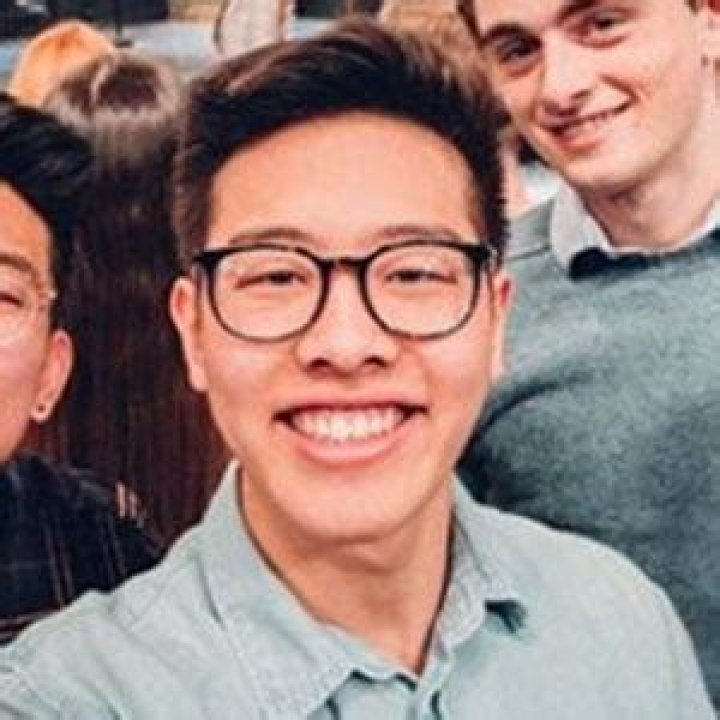 Elliot Choy (YouTube Star) - Age, Birthday, Bio, Facts, Family, Net Worth, Height & More