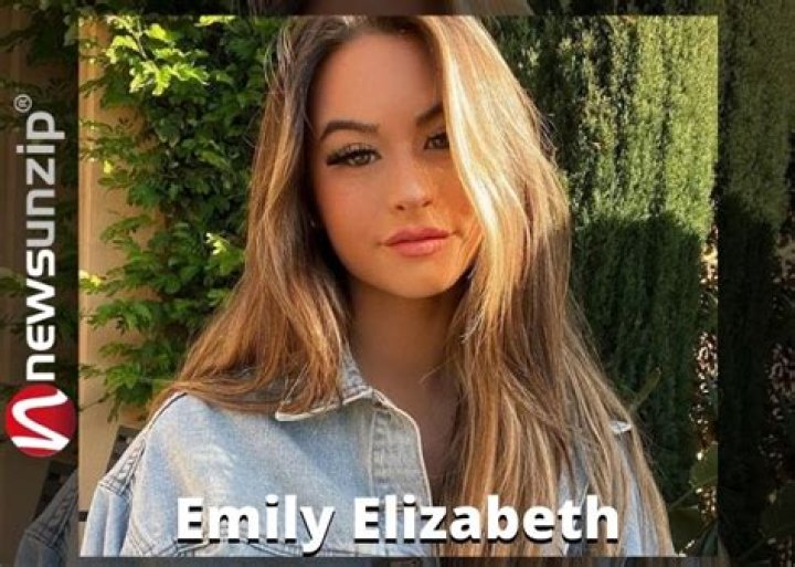 Emily Elizabeth Wiki [Model] Biography, Age, Height, Net worth, Boyfriend, Parents, Ethnicity & More