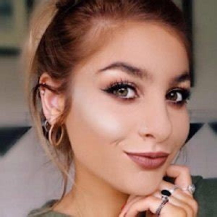 Erika Saccone Bio | Age, Wiki, Net worth, Height, Ethnicity, Boyfriend|