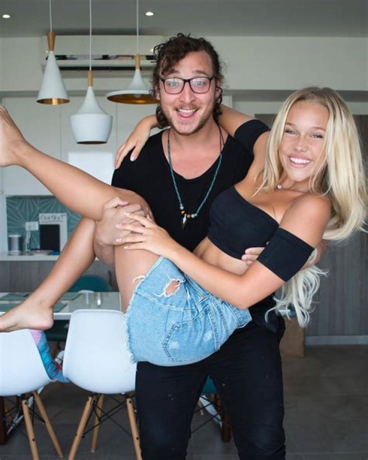 Estelle Berglin (Julius Dein Wife to be Girlfriend) Net worth, Age 