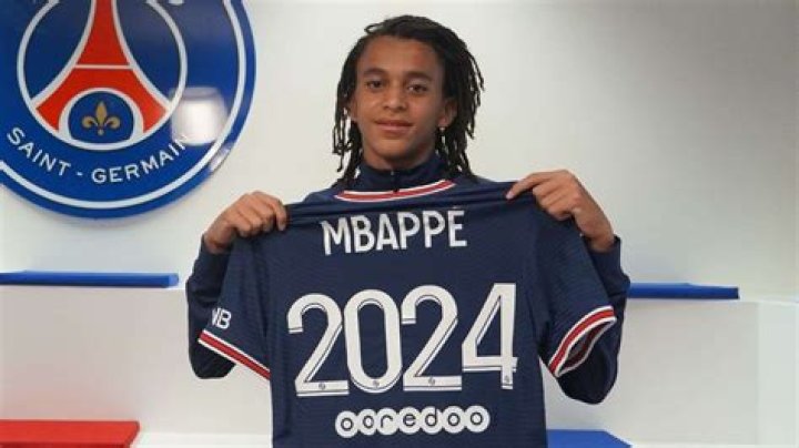 Ethan Mbappé Salaire