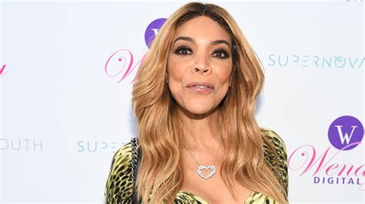 Fans Are Concerned After Wendy Williams Appears to Have a Stroke on Live TV