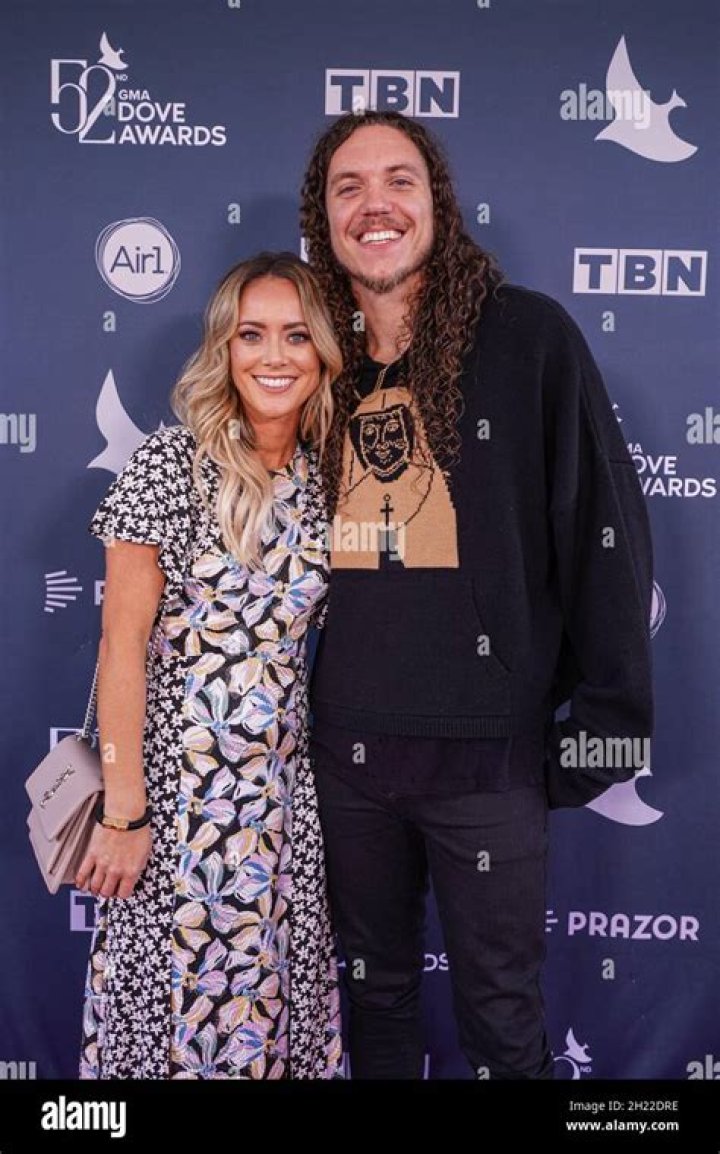 Florence Lake Biography, Age, Height, Husband, Net Worth, Family