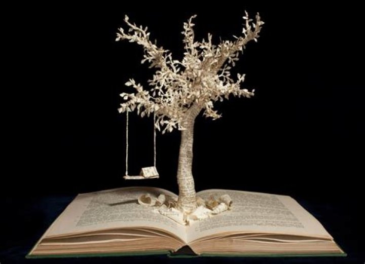 Four Brilliant Book Sculpture Artists And Their Most Mesmerizing Book Art