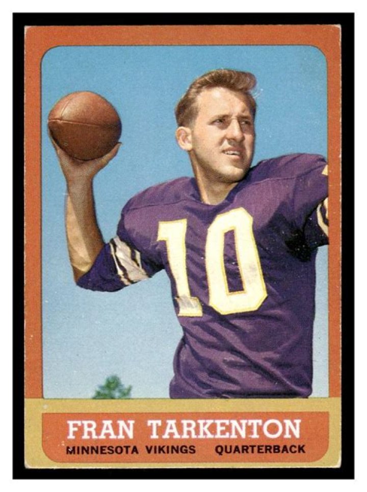 Fran Tarkenton (Football Player) - Age, Birthday, Bio, Facts, Family, Net Worth, Height & More