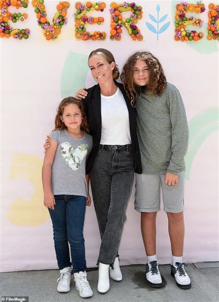 From ‘Girl Next Door’ to Reality TV Queen: How Kendra Wilkinson Has Made Her Money