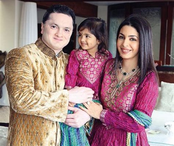 Gautam Singhania Biography, Daughter, Wife, Age, Parents, Net Worth, Career & More