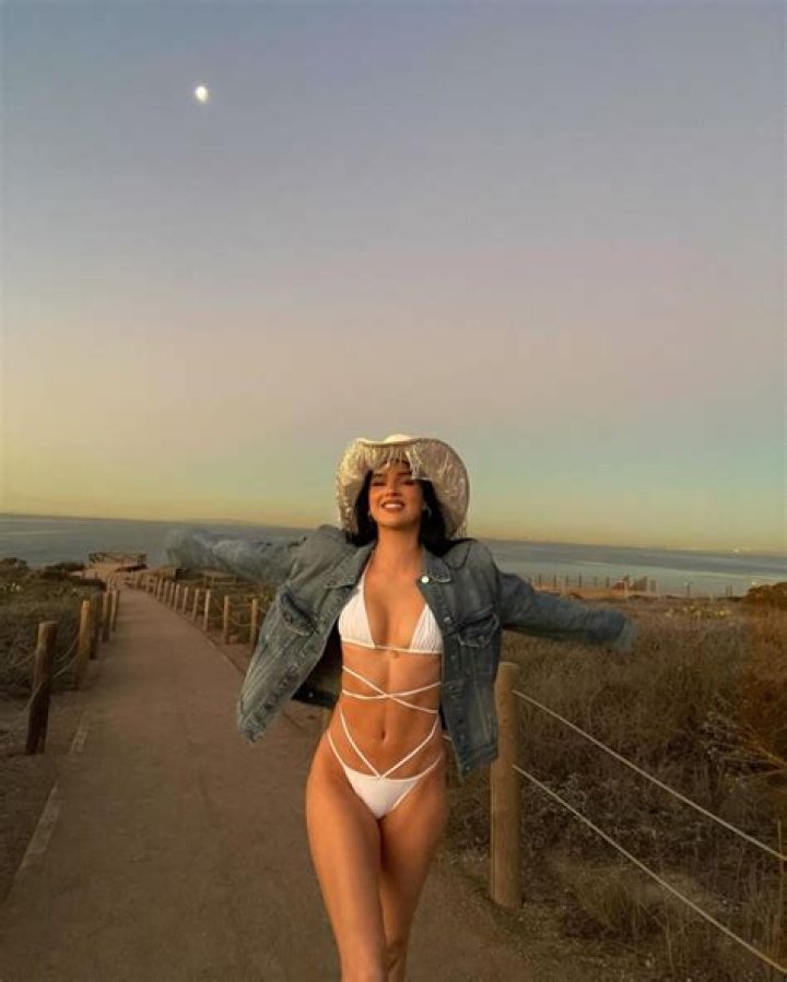 Genelle Seldon Age | Wiki, Net worth, Bio, Height, Boyfriend ?