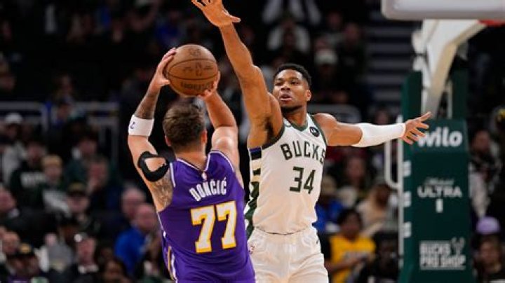 Giannis Antetokounmpo & Luka Doncic Thirst Over J-Lo & Shakira