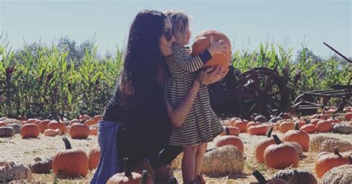Girls’ Day! Nikki Bella Goes on ‘Special Date’ With Niece Birdie Danielson to the Pumpkin Patch