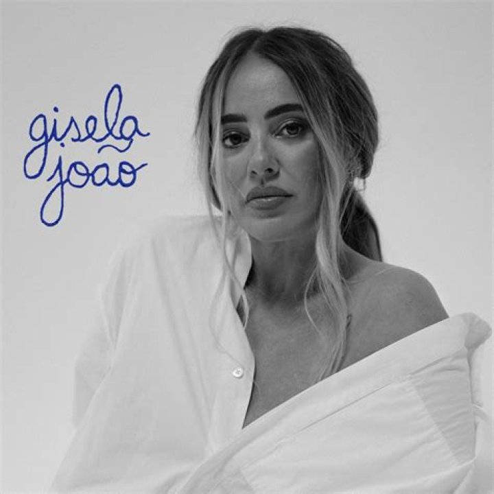 Gisela João (Cantante de Música Mundial) - Edad, cumpleaños, biografía, hechos, familia, patrimonio neto, altura y más