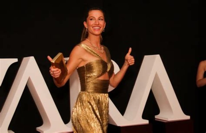 Gisele Bundchen Glitters in Gold Gown in 1st Red Carpet Appearance Since Tom Brady Divorce: Photos
