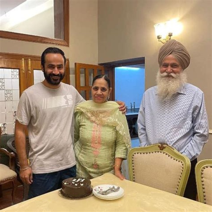 Gurmeet Kaur Biography, Age, Height, Husband, Net Worth, Family