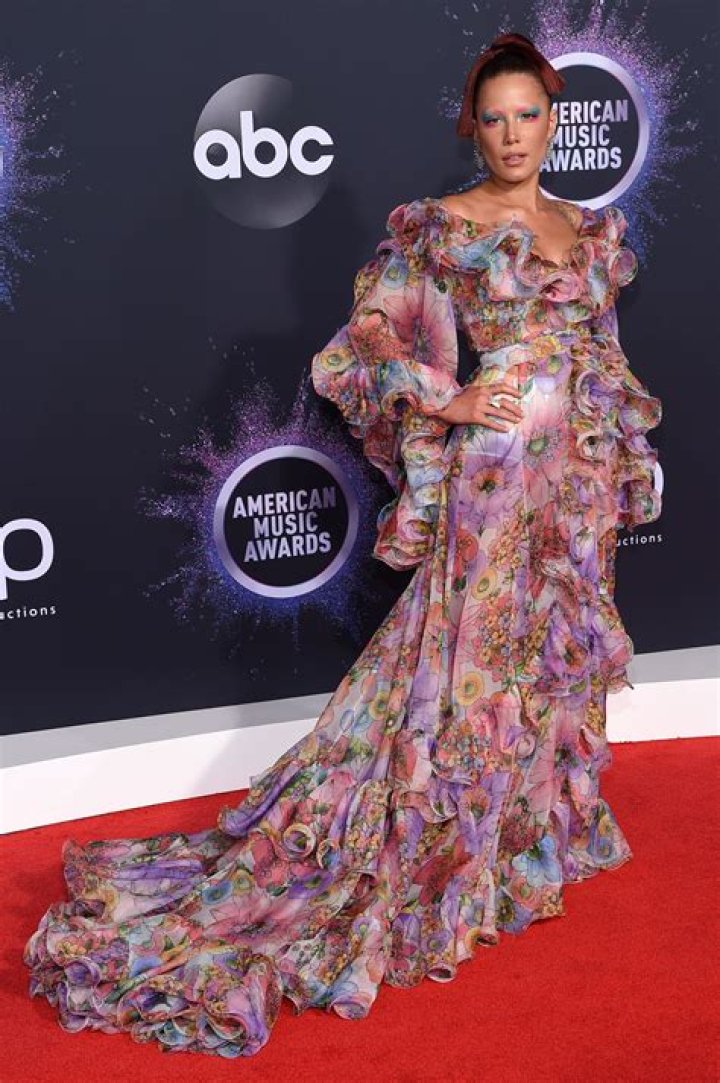 Halsey Stuns in a Rainbow Floral Dress at the 2019 American Music Awards