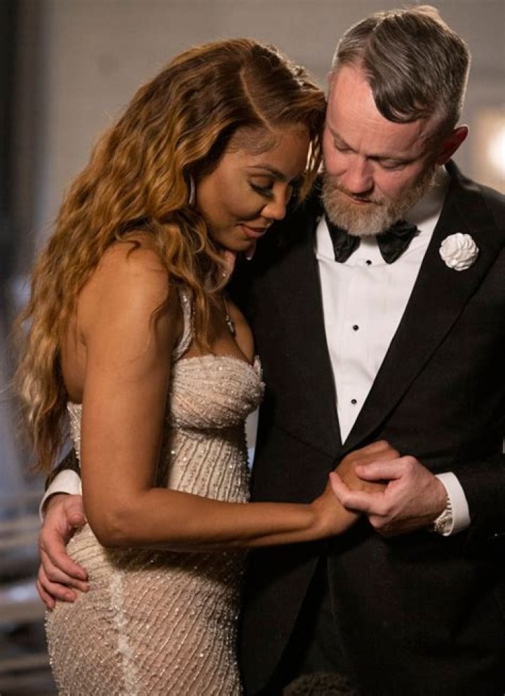 Hannah Brown Found Love on ‘The Bachelorette’ — Find Out Who Got Down on One Knee!