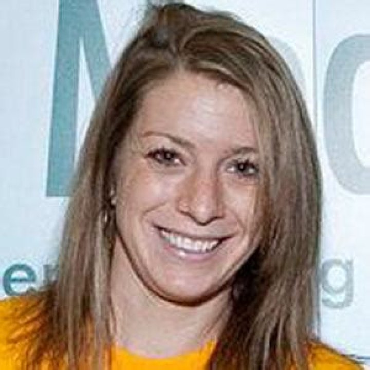 Hannah Kearney (Skier) - Age, Birthday, Bio, Facts, Family, Net Worth, Height & More