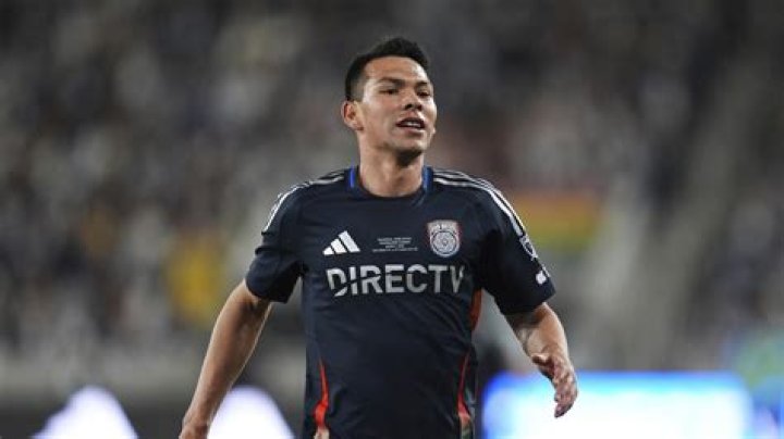 Hirving Lozano (Jogador De Futebol) - Idade, aniversário, biografia, fatos, família, patrimônio líquido, altura e muito mais