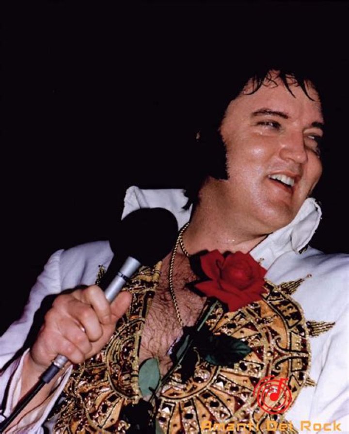 How much money did Elvis have in the bank when he died?