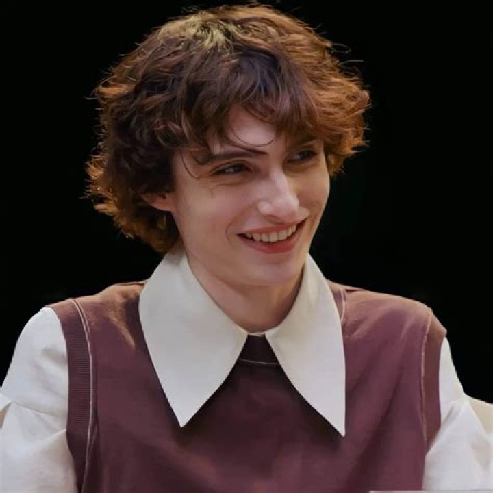 How tall is Finn from Stranger things? – Celebrity.fm – #1 Official Stars, Business & People Network, Wiki, Success story, Biography & Quotes