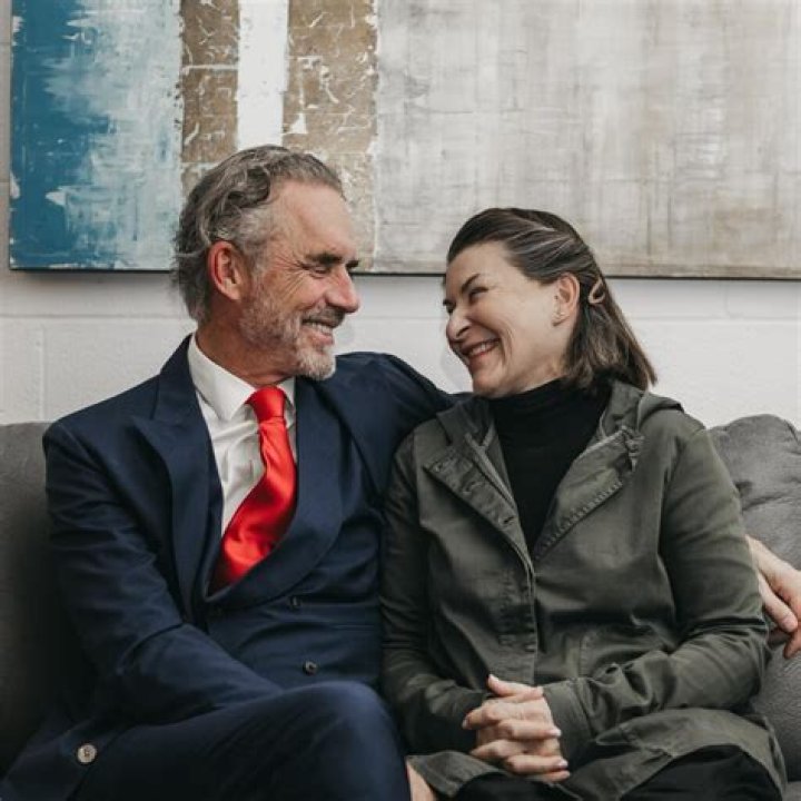 How tall is Jordan Peterson