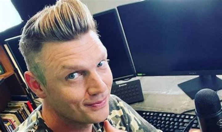 How tall is Nick Carter