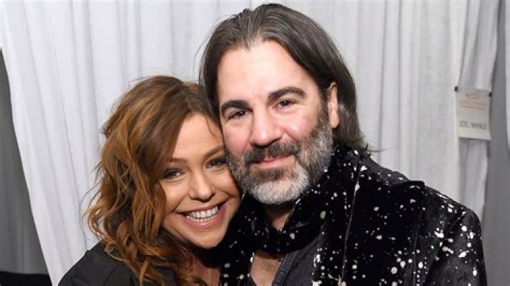 How tall is Rachael Ray