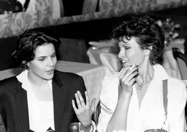 How tall is Tahnee Welch