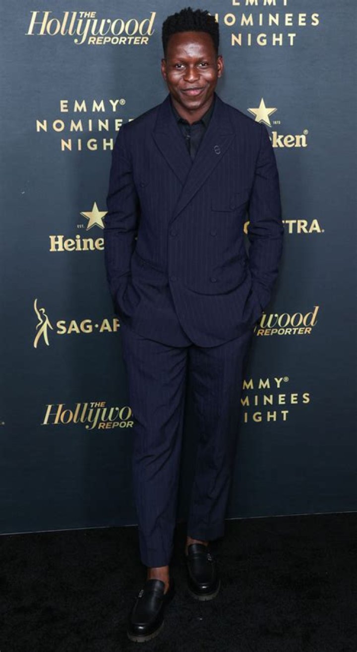 How tall is Toheeb Jimoh