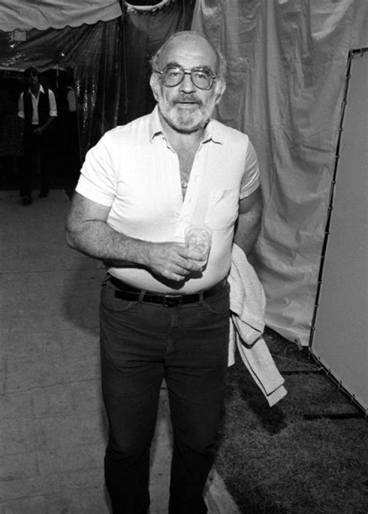 How tall was Ed Asner