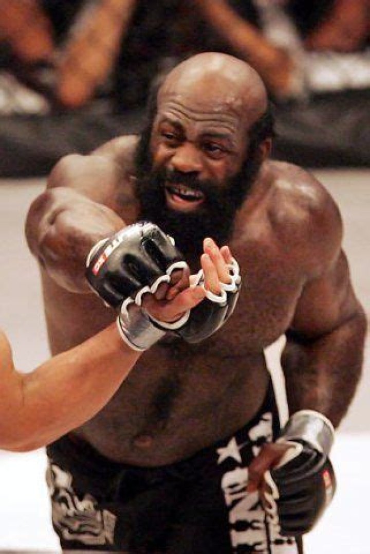 How tall was Kimbo Slice