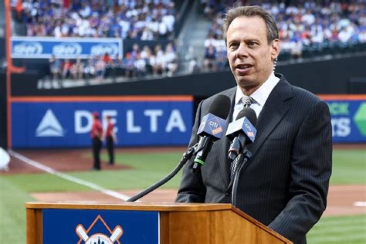 Howie Rose (Sportscaster) - Age, Birthday, Bio, Facts, Family, Net Worth, Height & More