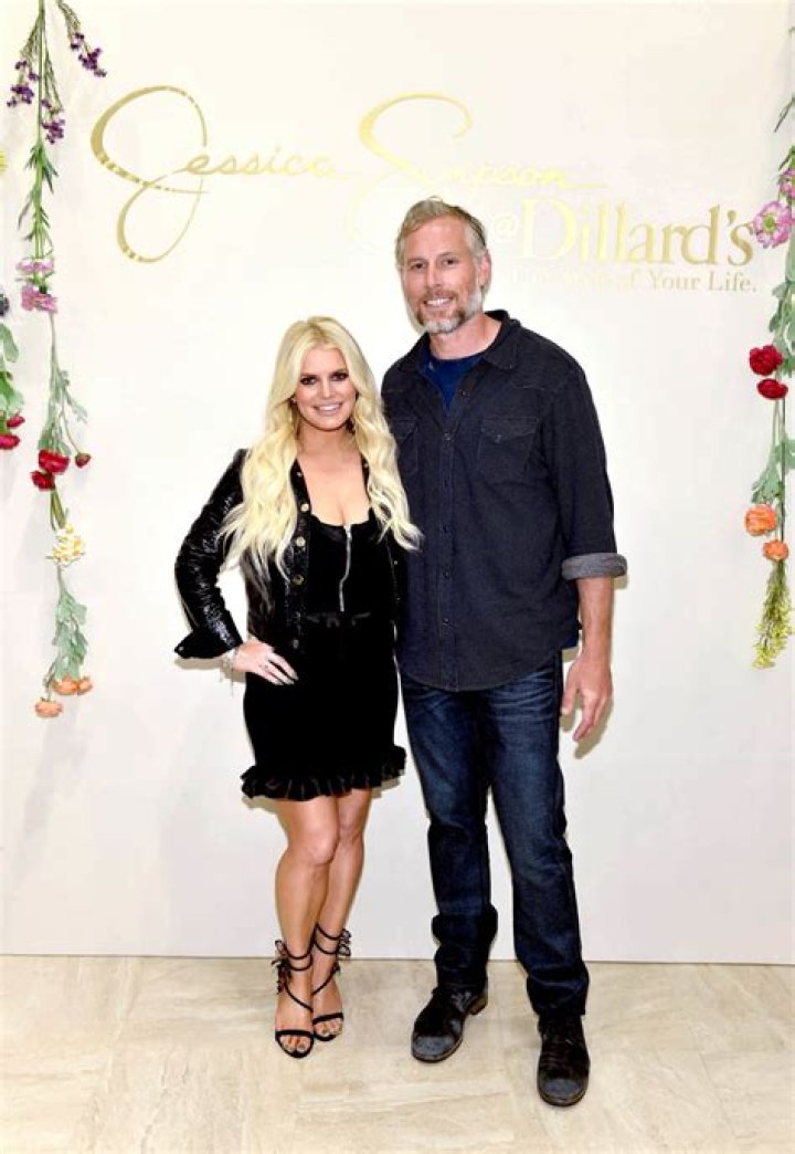 “I Couldn’t Even Believe What I Weighed”Jessica Simpson Opens Up About Pregnancy Weight Battle, Shows Off Slim Body