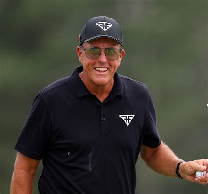 Is Phil Mickelson a natural left hander? – Celebrity.fm – #1 Official Stars, Business & People Network, Wiki, Success story, Biography & Quotes