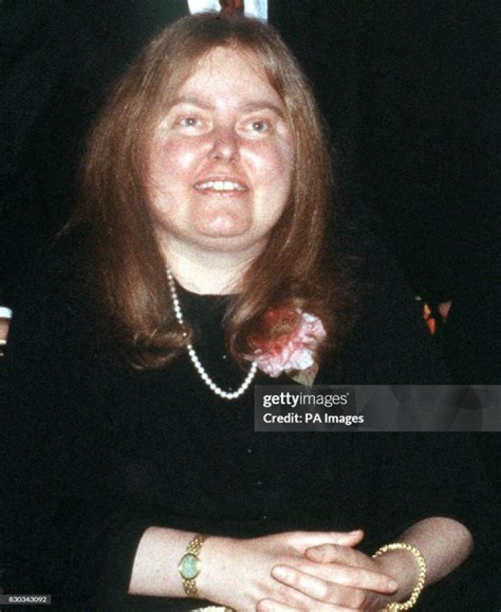 Jacqueline Du Pre (Cellist) - Age, Birthday, Bio, Facts, Family, Net Worth, Height & More