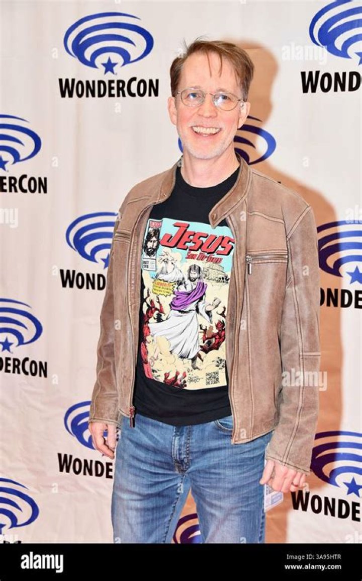 James Arnold Taylor Bio & Wiki: Net Worth, Age, Height & Weight