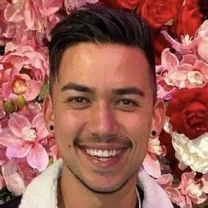 Jamie Zhu (Facebook Star) - Age, Birthday, Bio, Facts, Family, Net Worth, Height & More