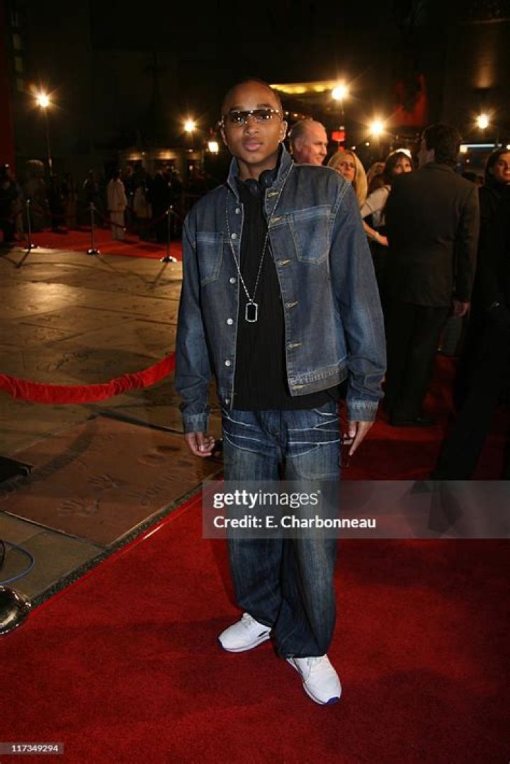 Jascha Washington (TV Actor) - Age, Birthday, Bio, Facts, Family, Net Worth, Height & More