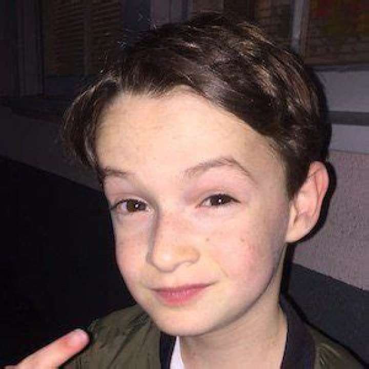 Jason Maybaum (TV Actor) - Age, Birthday, Bio, Facts, Family, Net Worth, Height & More