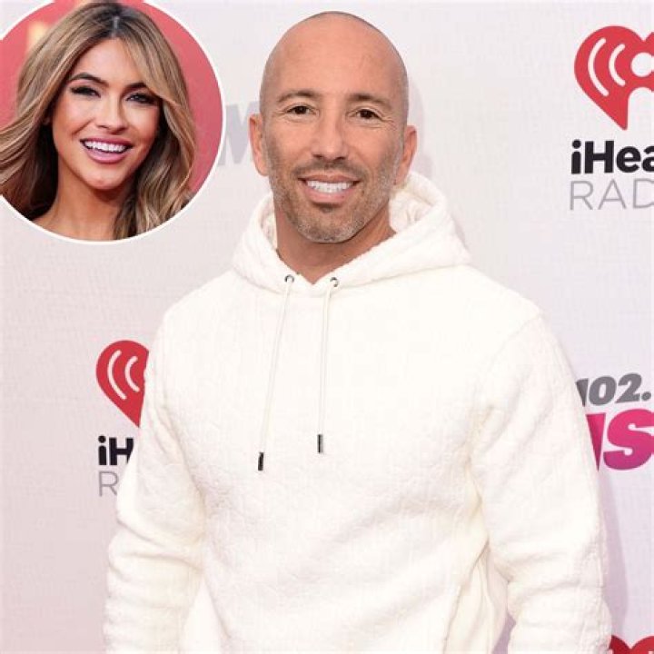 Jason Oppenheim Kisses Mystery Woman in Greece 7 Months After Chrishell Stause Split