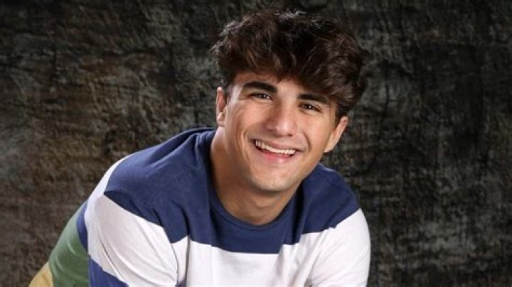 Jayden Haueter (TikTok Star) - Age, Birthday, Bio, Facts, Family, Net Worth, Height & More