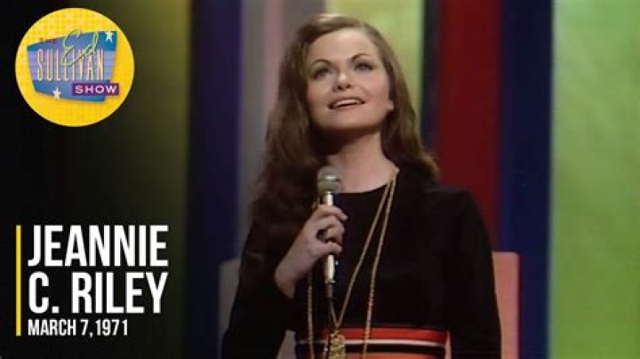 Jeannie C. Riley (Country Singer) - Age, Birthday, Bio, Facts, Family, Net Worth, Height & More